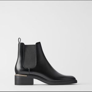 Zara NWT Leather Black Chelsea Boots w/ Gold Heel